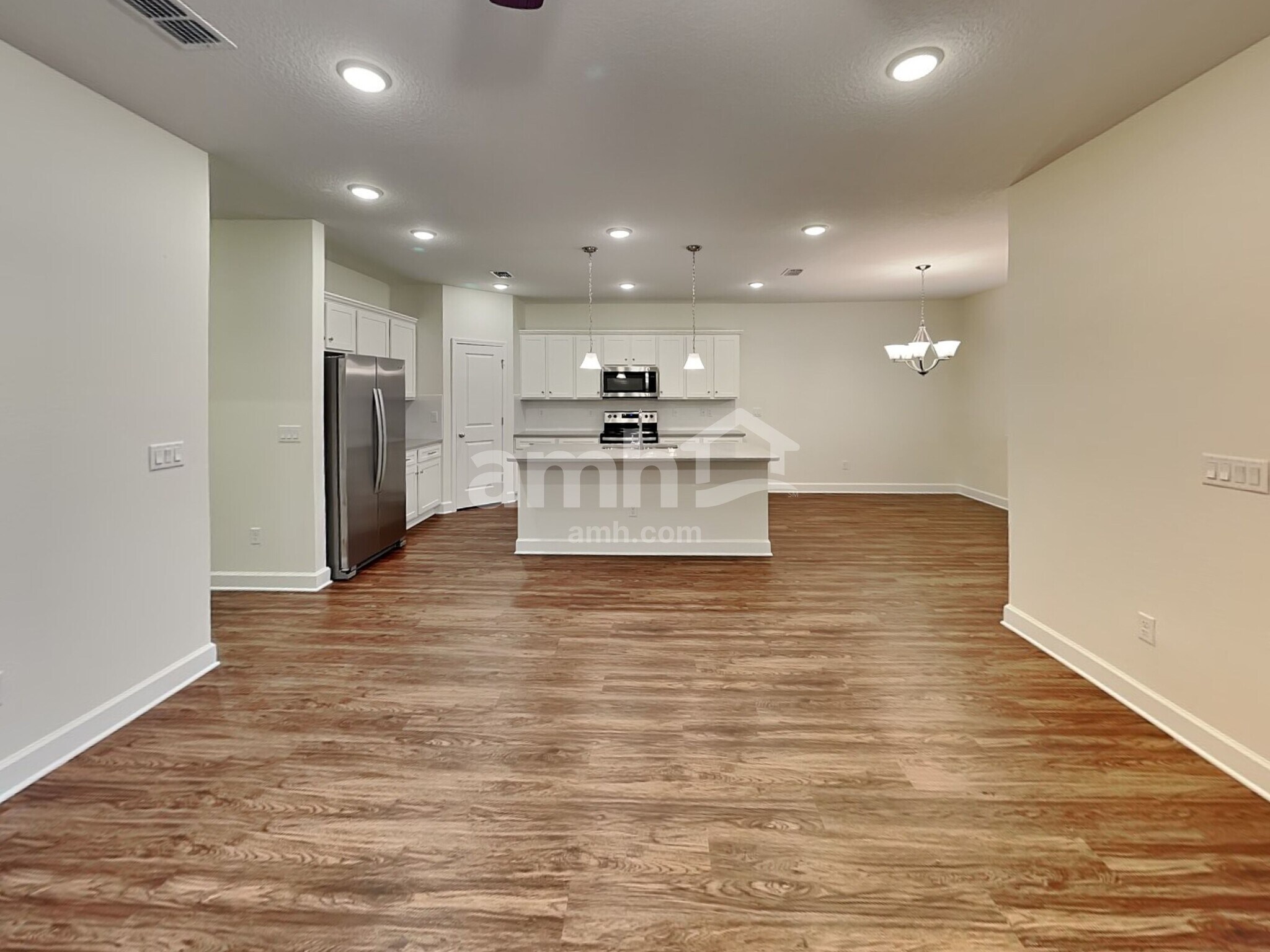 Building Photo - 3013 Rolling Acrs Rd