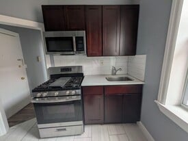 Building Photo - 667 Avenue A