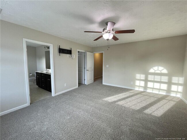 Building Photo - 4028 Quarry Hollow Drive