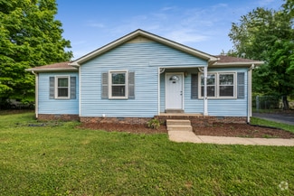 Building Photo - 2432 Laredo Ct