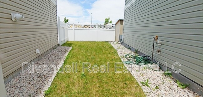 Building Photo - 19429 Randolph Pl