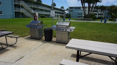 Building Photo - 300 64th Ave