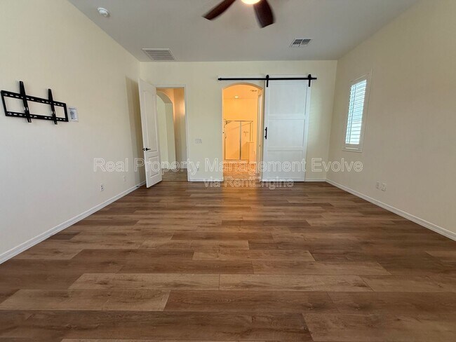 Building Photo - 20508 W Carlton Manor