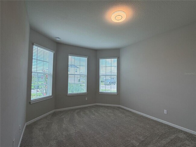 Building Photo - 2610 Autumn Peace Dr