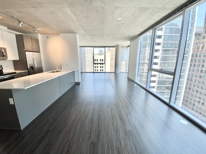 Building Photo - 200 N Wells St