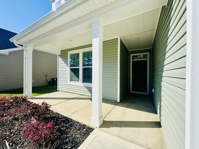 Building Photo - 2422 Capri Ct