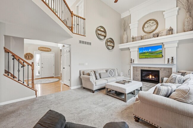 Building Photo - 1815 Mountainview Ct