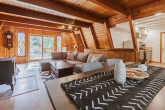 Building Photo - 31120 All View Dr