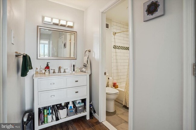 Building Photo - 1510 12th St N