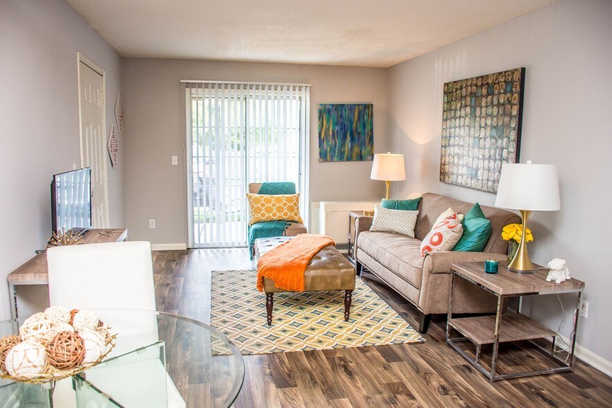 Jefferson on the Lake 1225112289 S Strang Line Rd Olathe KS 66062