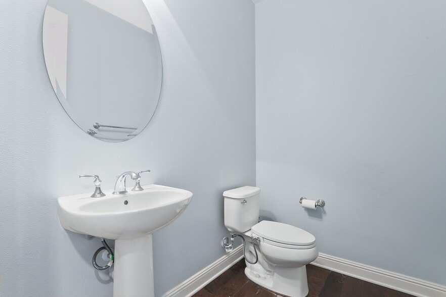 Building Photo - 11507 Verona Dr