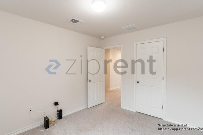 Building Photo - 7603 Elk Grove Path