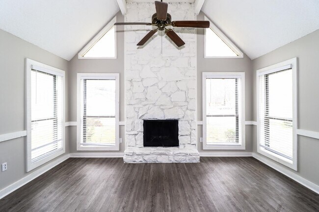 Building Photo - 6628 Birch Run Ln