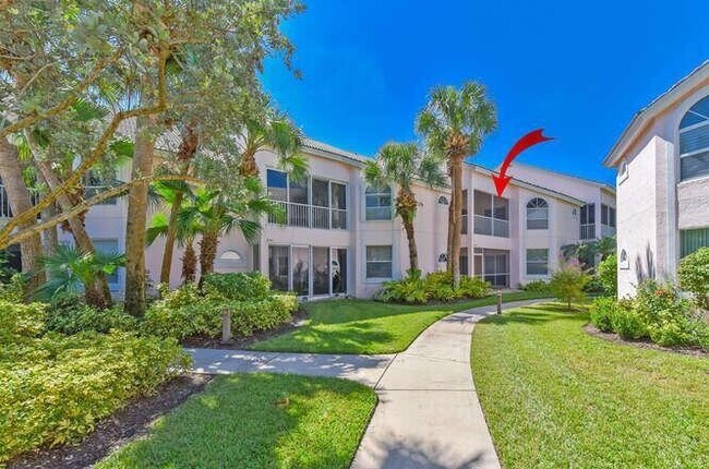 Building Photo - 3104 Fairway Dr N