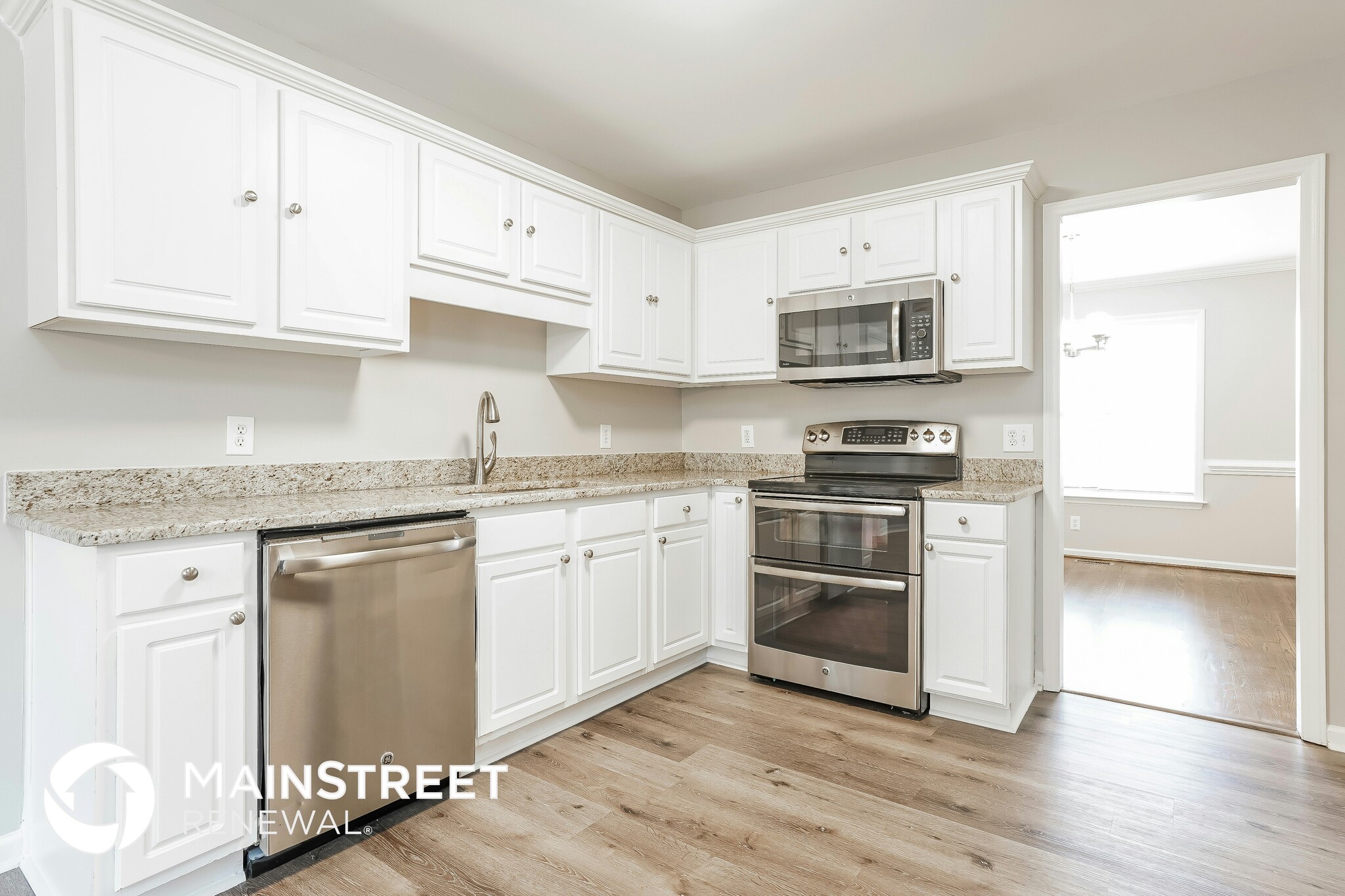 Building Photo - 114 Clarence Ln