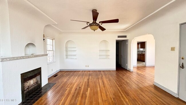 Building Photo - 2731 Idalia Ave