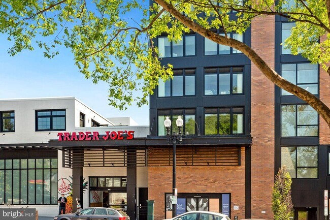 Building Photo - 2325 37th St NW