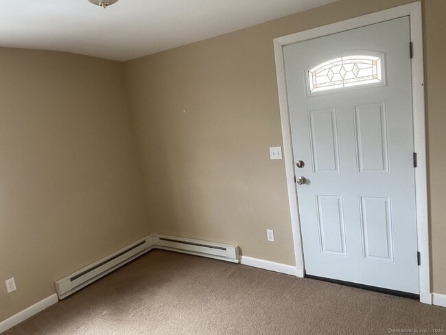 Building Photo - 21 S Division St