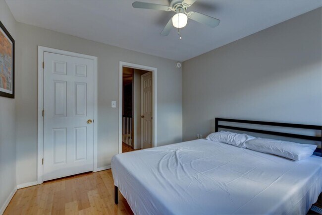 Building Photo - 1435 Covington St