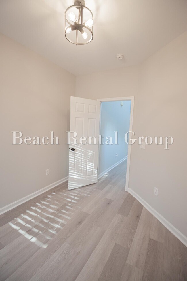 Building Photo - 413 Cotton Grass Dr