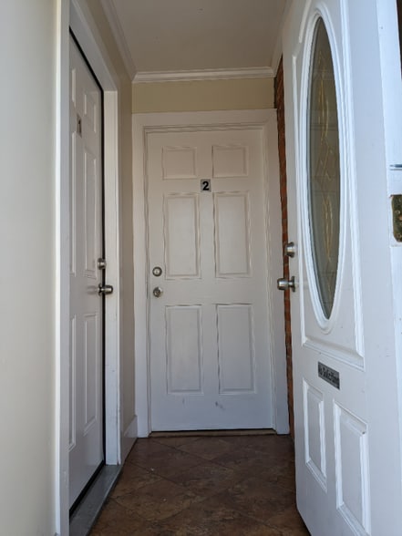 Building Photo - 2850 Jasper St