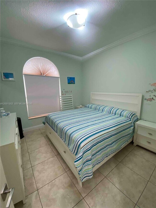 Building Photo - 14302 SW 15th St