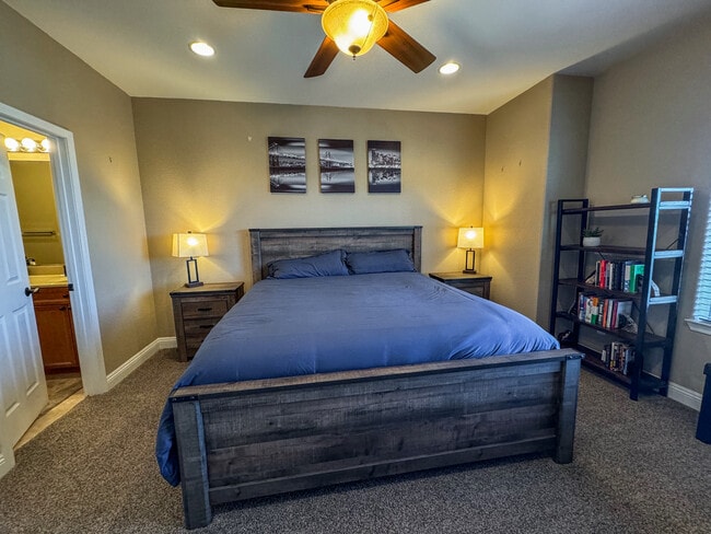 Building Photo - 3096 Sterling Ridge Cir