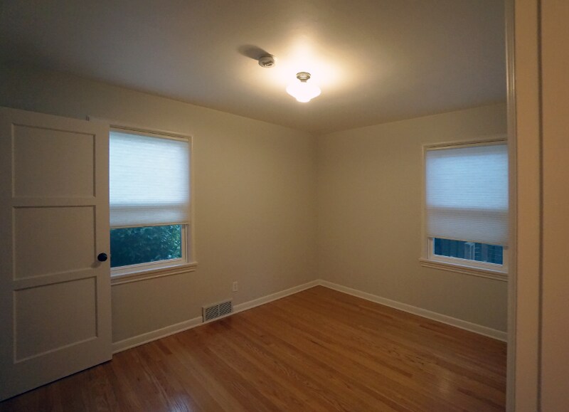 Building Photo - 7149 34th Ave SW