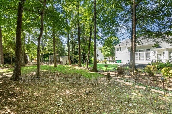 Building Photo - 4321 Esherwood Ln