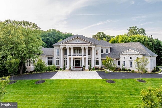 Building Photo - 860 Nicholas Run Dr