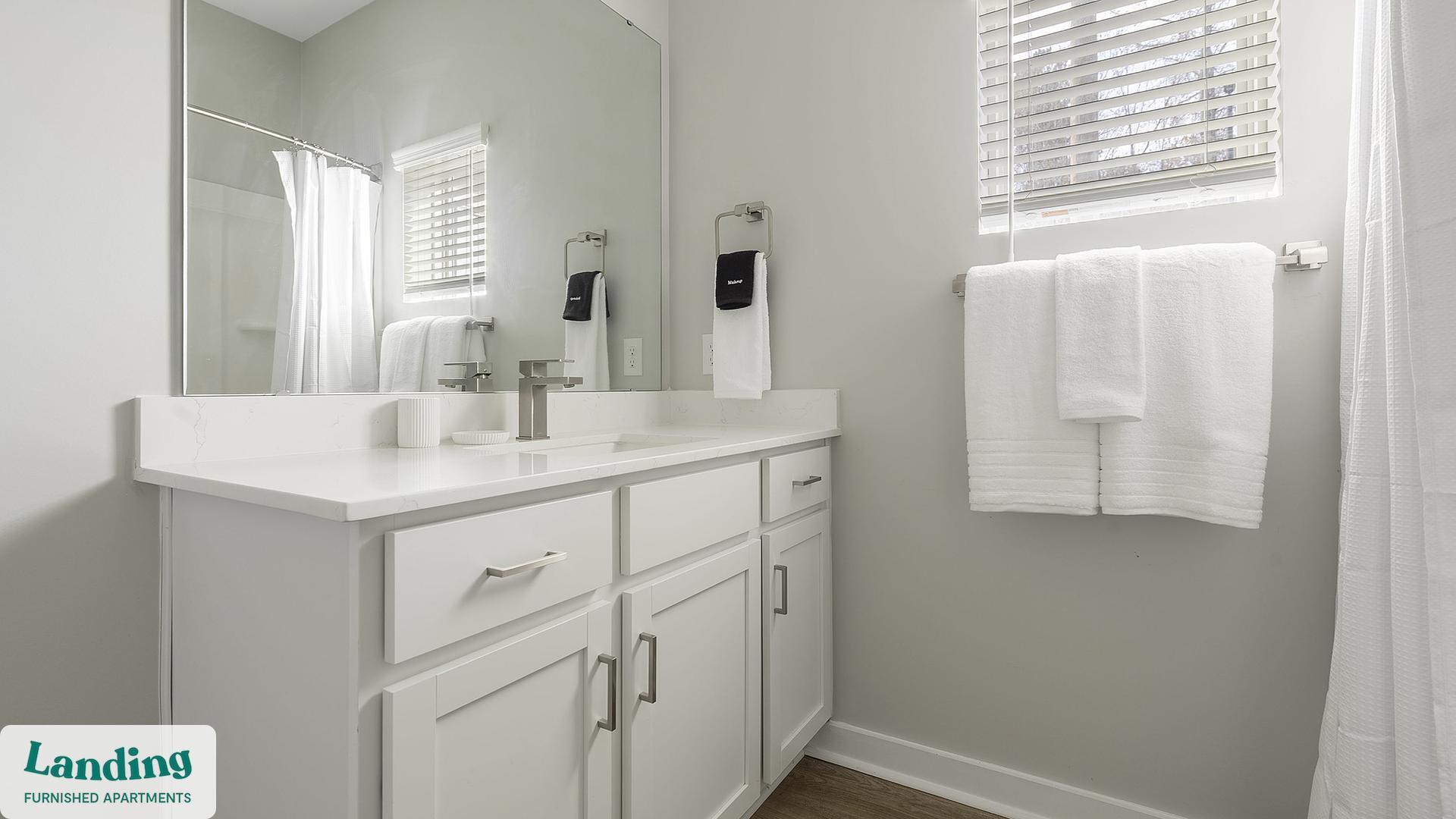 Building Photo - 1720 Rocky River Rd