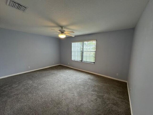 Building Photo - 3228 Jog Park Dr