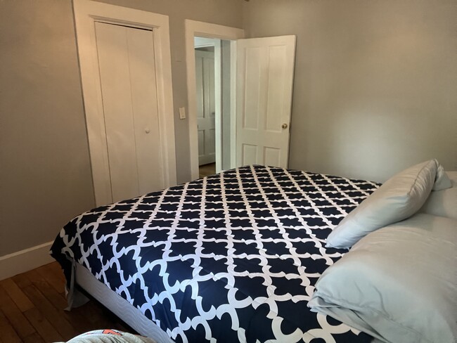 Building Photo - 1411 Jersey Ridge Rd