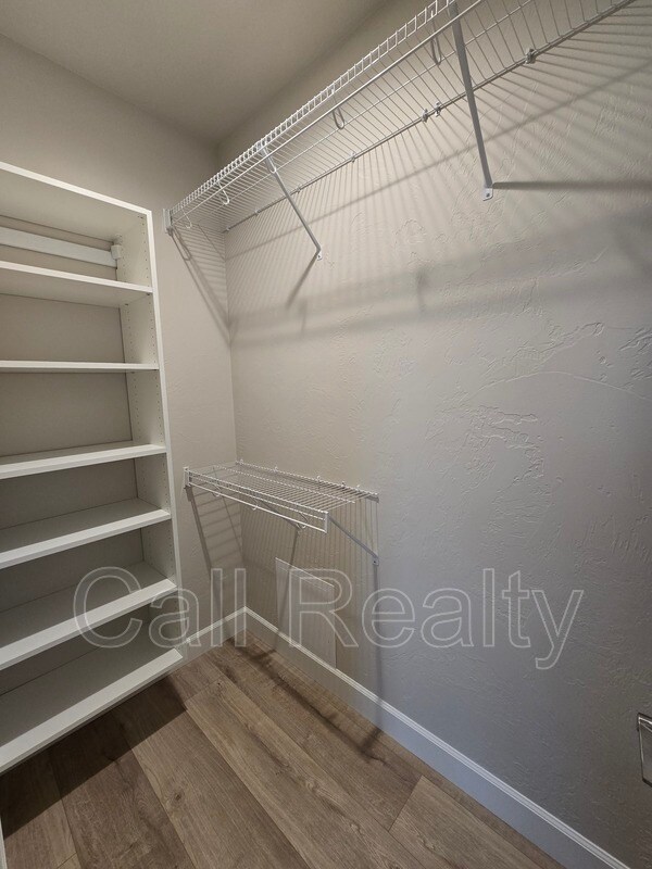 Building Photo - 8119 N Austin Rd