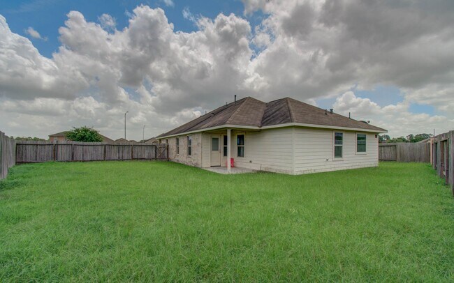 Building Photo - 23023 Black Mountain Ash Ct