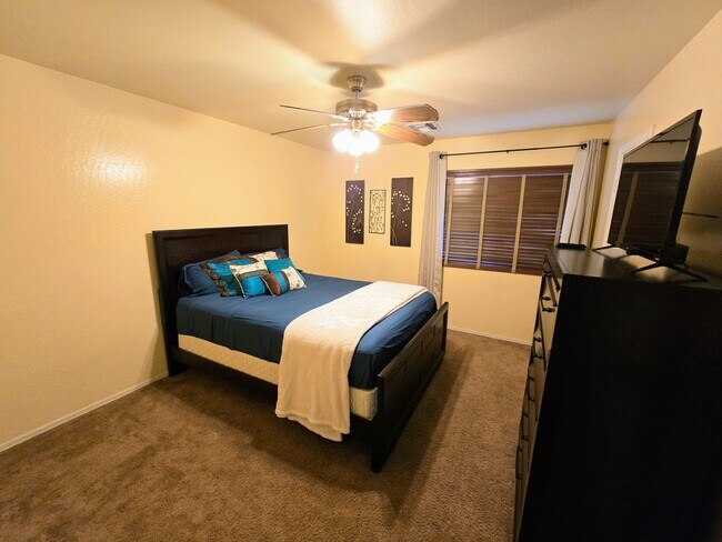 Building Photo - STUNNING 4 Bed, 2.5 Bath Oasis with Pool Your Dream Home Awaits!