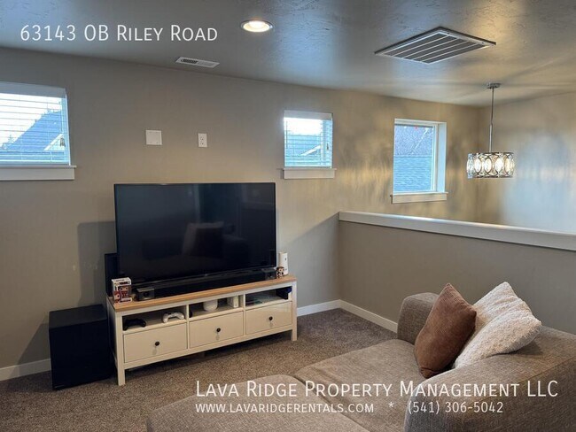 Building Photo - 63143 O. B. Riley Rd