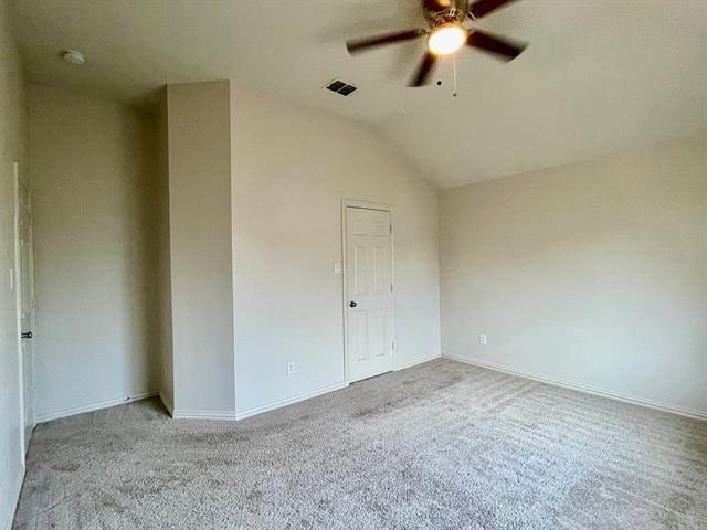 Building Photo - 6304 Blackstone Dr