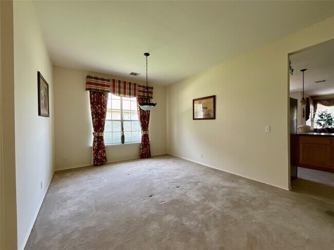 Building Photo - 7008 Albacete Ln