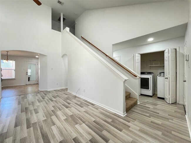 Building Photo - 2522 Shearwater Bend Dr