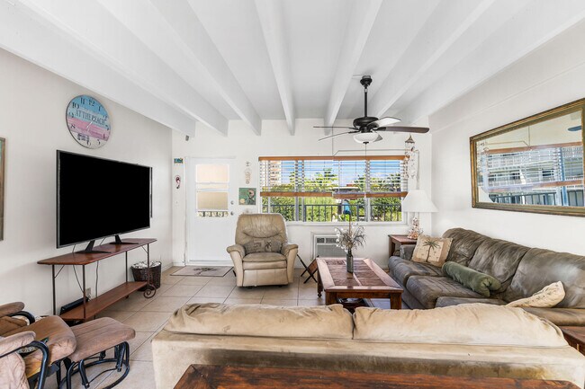 Building Photo - 3500 S Ocean Blvd