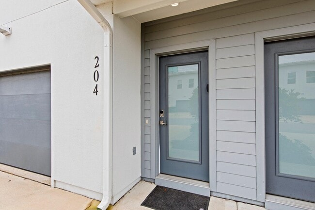 Building Photo - 340 Bluefish Dr