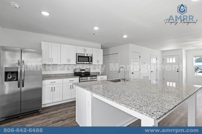 Building Photo - 700 Short Leaf Ln