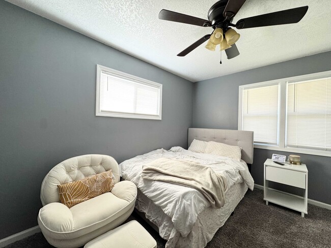 Building Photo - 3621 Kensington Ave