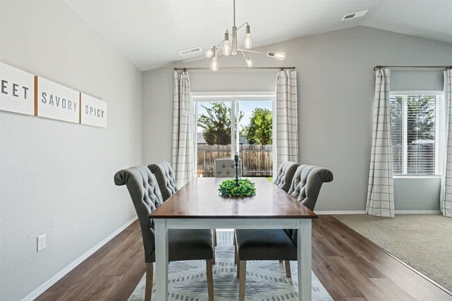 Building Photo - 17541 Mountain Springs Ave