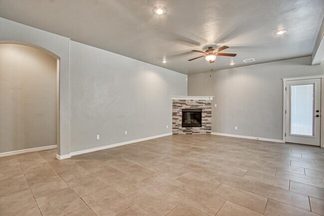 Building Photo - 7896 Enchanted Path Dr