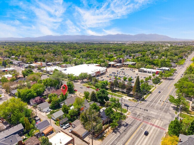 Building Photo - 823 S 900 E