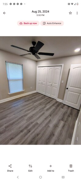 Building Photo - 18046 Richmond St