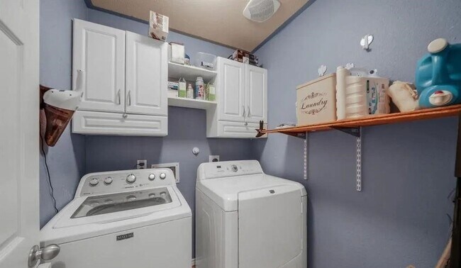 Building Photo - 2507 Rustic Trail Ln