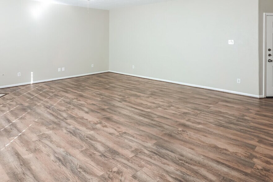 Building Photo - 20439 Westfield Estates Dr